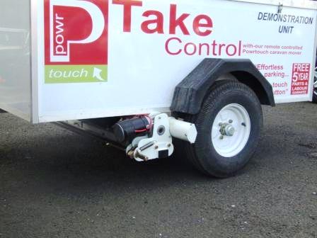 MOVER FITTER TO TRAILER